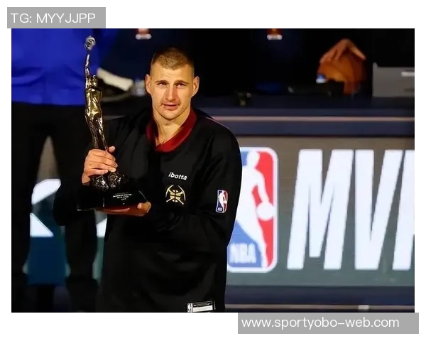 皮尔斯担忧字母哥季后赛受伤赞约基奇轻松打球数据相似